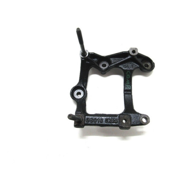 Suporte Do Compressor De Ar Rav4 2.5 2013 A 2015 360105220