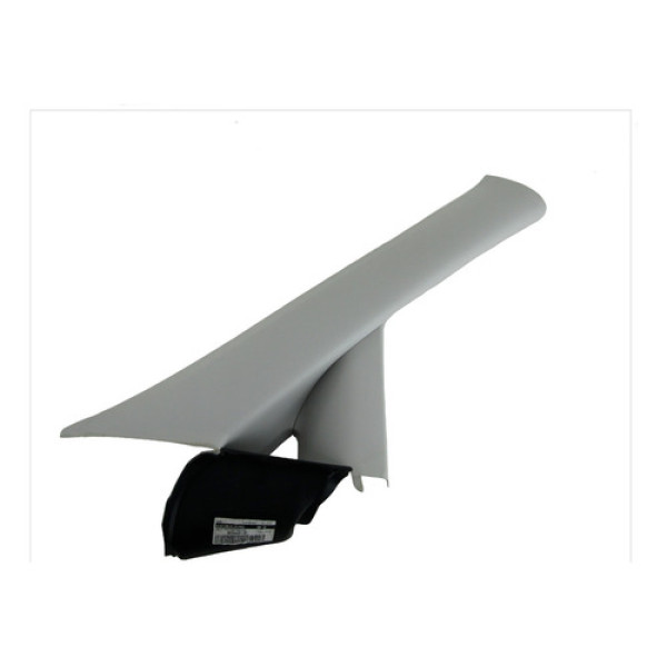 Moldura Coluna Direito Parabrisa Mercedes Vito 2015 A 2017