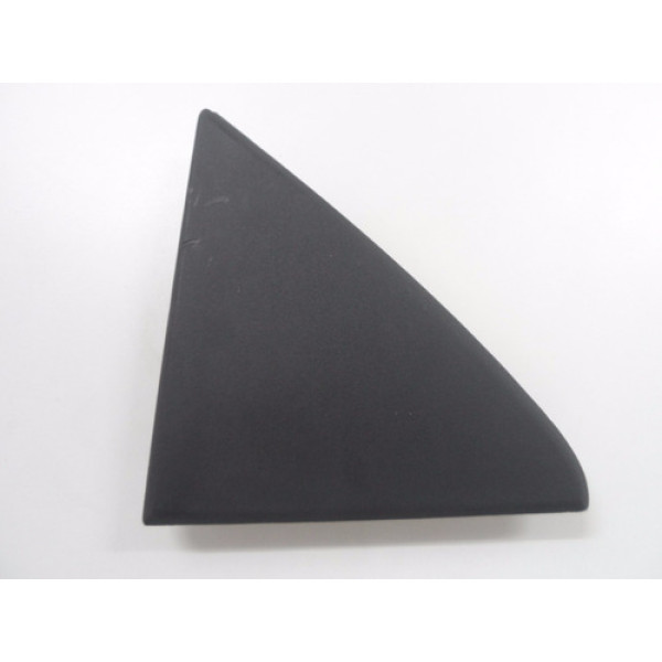 Acabamento Externo Triângulo Porta T. Esquerda Cobalt 12-15