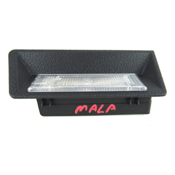Luz De Cortesia Do Porta Malas Golf Tsi 2014-2018 5gm867762
