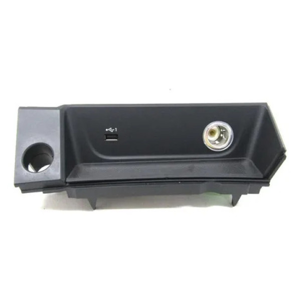 Moldura Tomada Usb 12v Audi A4 2017 2018 2019 8w1864131c