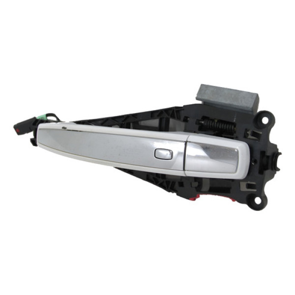 Maçaneta Tras. Esquerda Tracker Ltz 2017 A 2019 Com Detalhes Branco