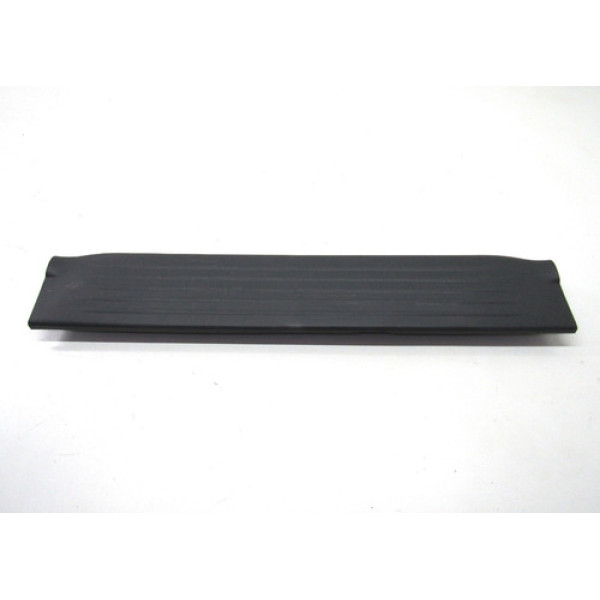 Soleira Entrada Porta Dianteira Direita Hilux 2006 A 2015