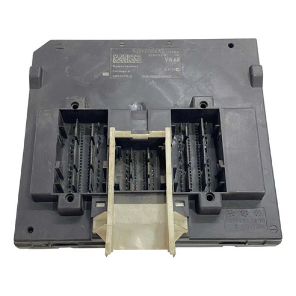 Módulo De Conforto Golf 1.4 Tsi 2014 Dsg Cód. 5q0937084ac