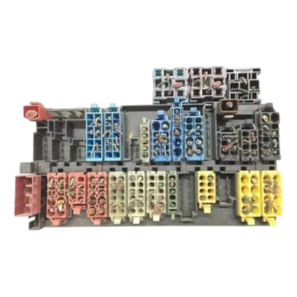 Caixa De Fusível Original Audi A4 1996 1997 357937039